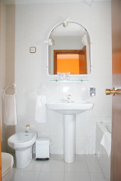 Hostal Los Valles Bielsa Luaran gambar