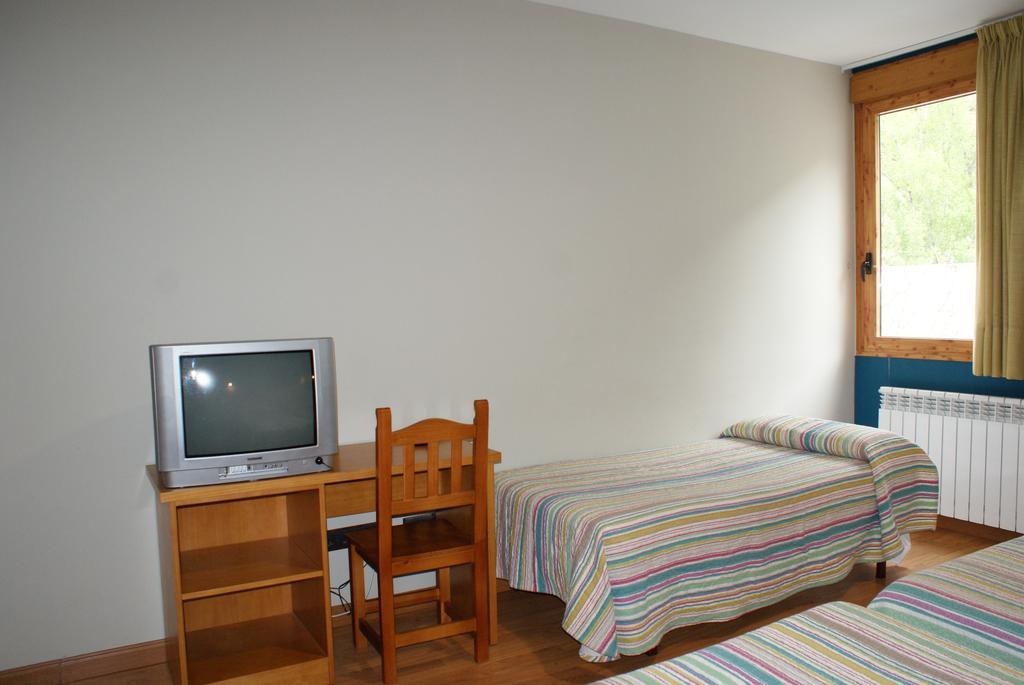 Hostal Los Valles Bielsa Luaran gambar